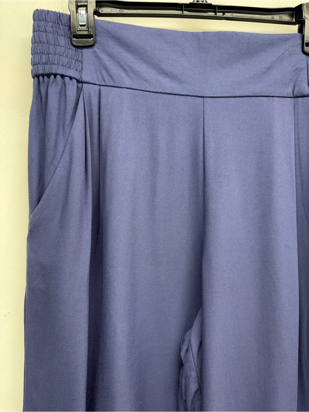 Time And Tru Sz Medium Women’s Blue Relaxed Fit Pull On Wide Leg Crop Pants NWT - Picture 2 of 6